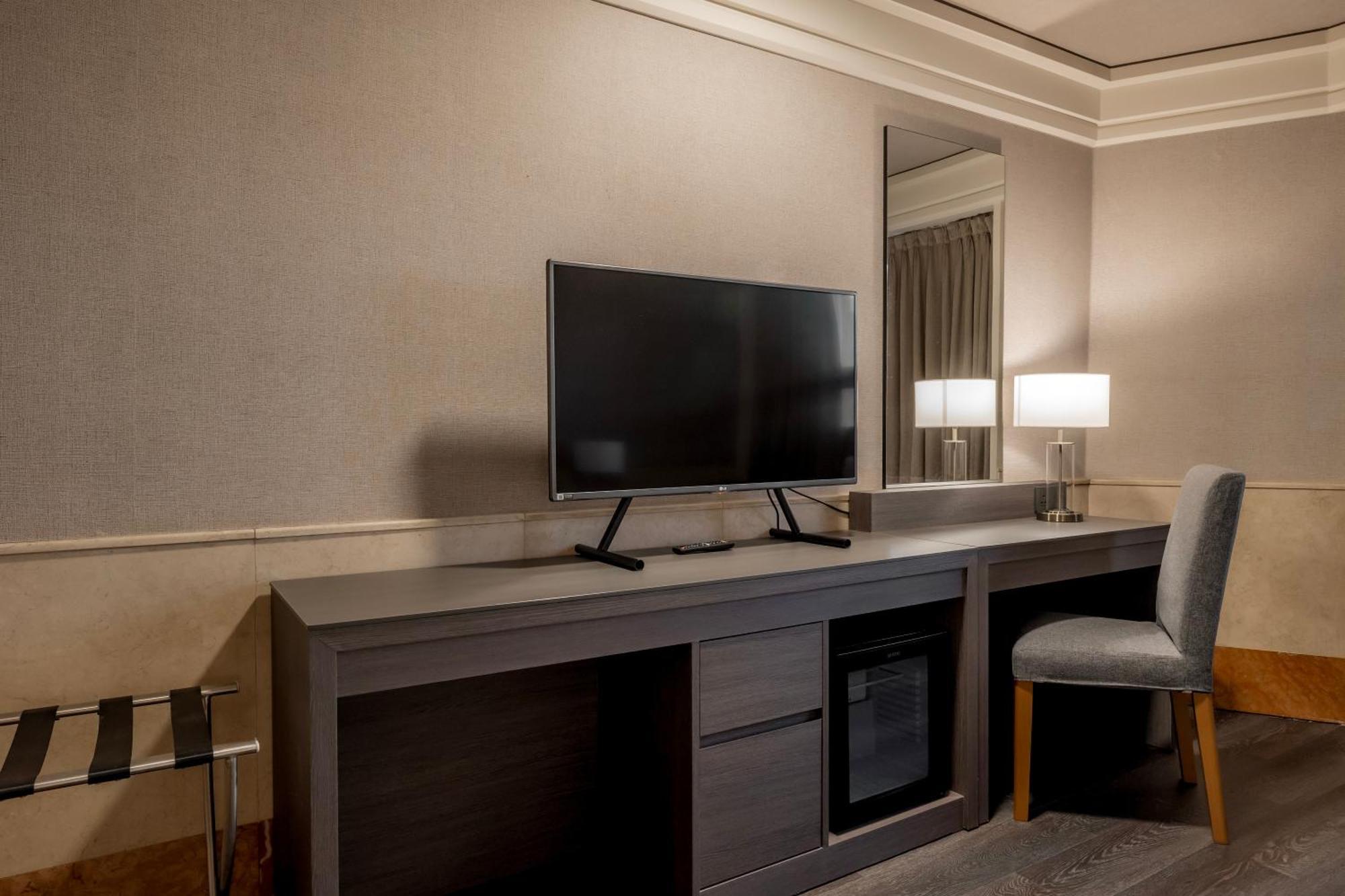 Kensington Hotel Yeouido Сеул Экстерьер фото